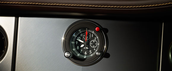 Phantom Coupe Aviator clock