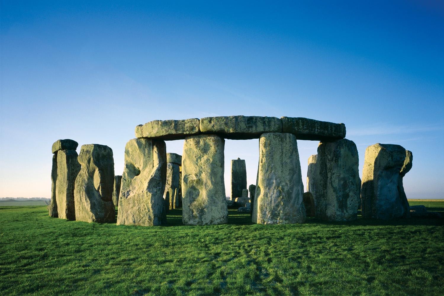 Stonehenge and Bath chauffeur tour