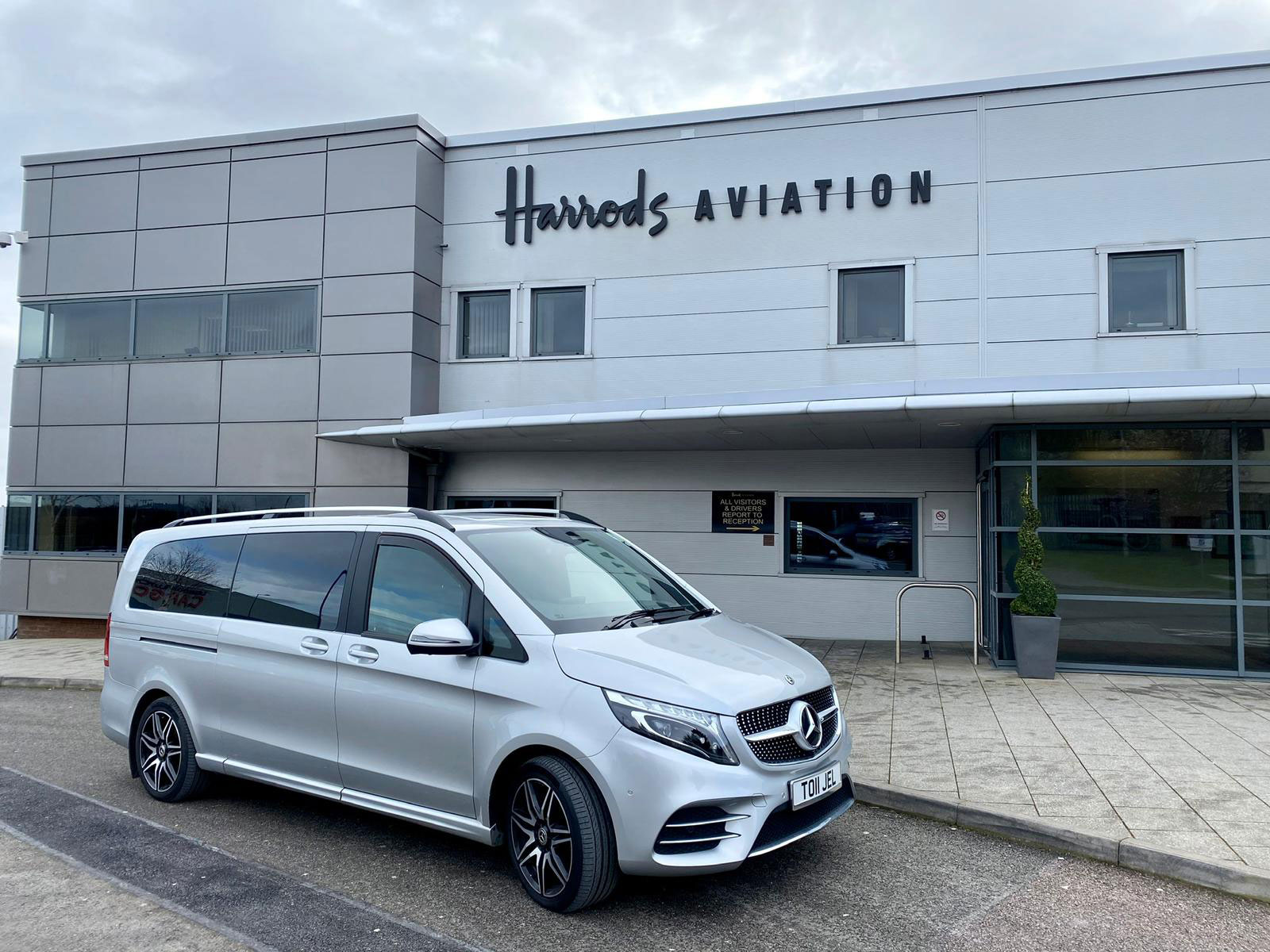 Harrods Aviation Private Jet Centre Luton Airport