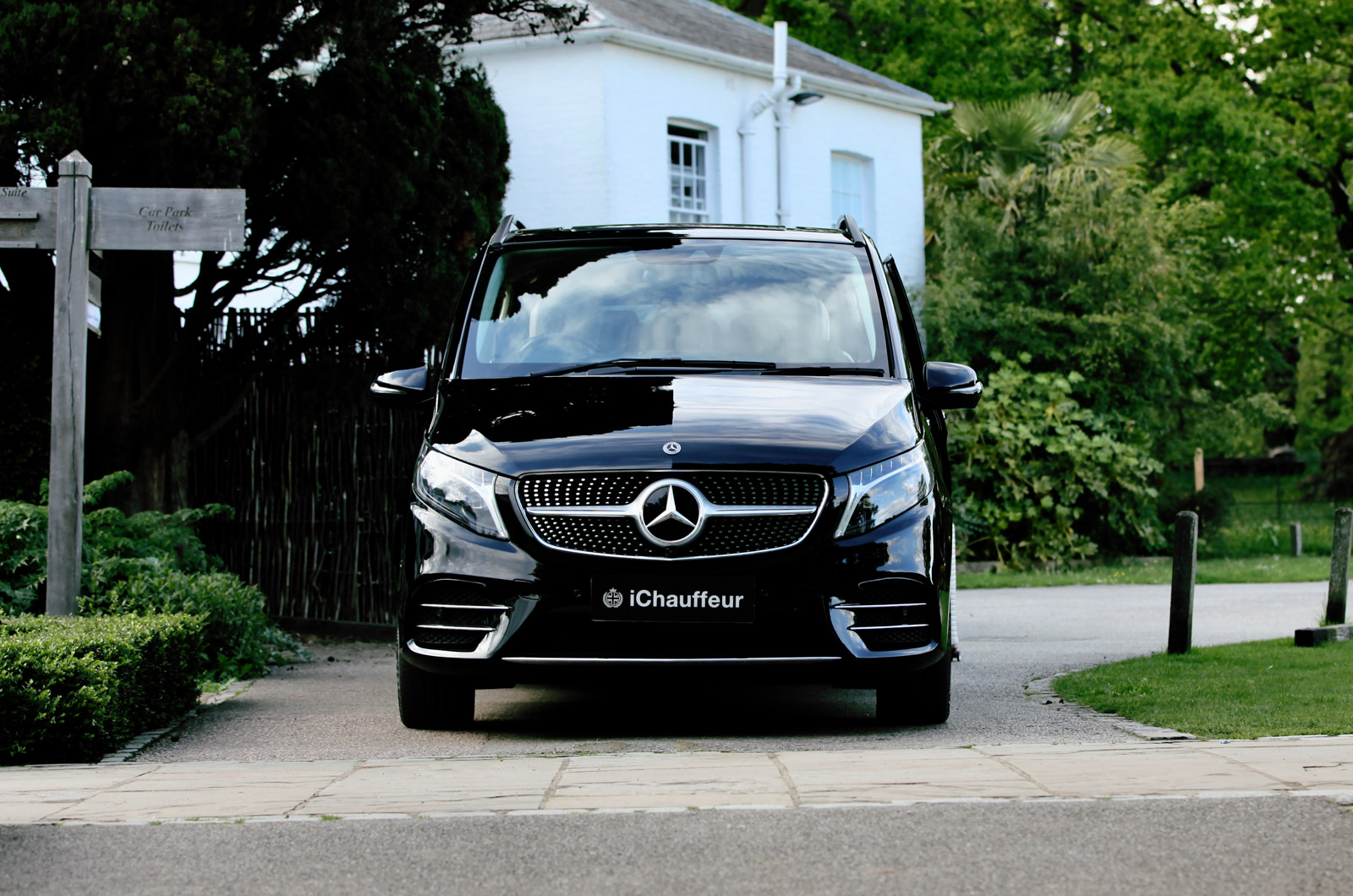 Black V-Class mercedes 2024 front image