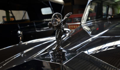 Rolls-Royce Phantom Motor Car bonnet and Spirit of Ecstasy