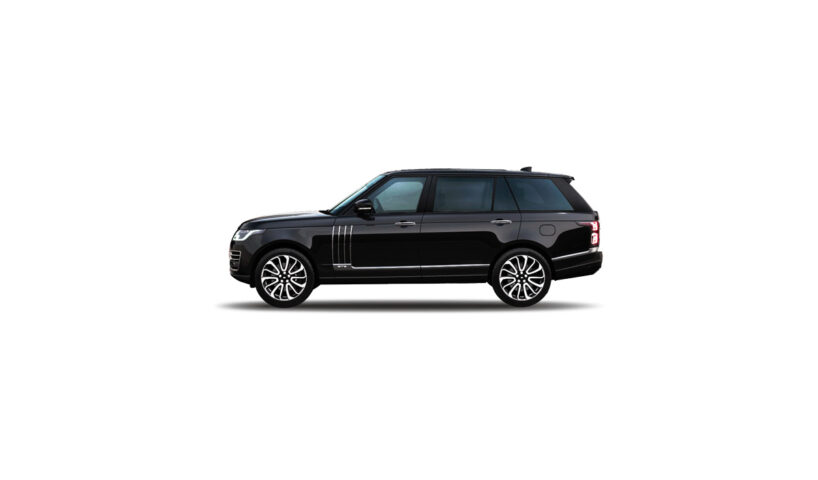 Range Rover chauffeur car in black Hybrid luxury