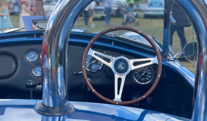 AC Shelby 427 Cobra 1968 steering wheel, roll bar and cockpit.