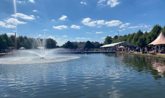 Lake and fountain at Hampton Court Palace Garden Festival