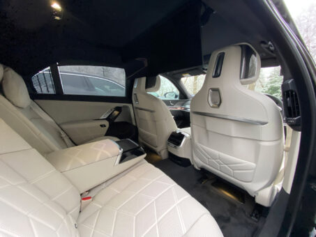 Interior of BMW i7 chauffeur-driven car